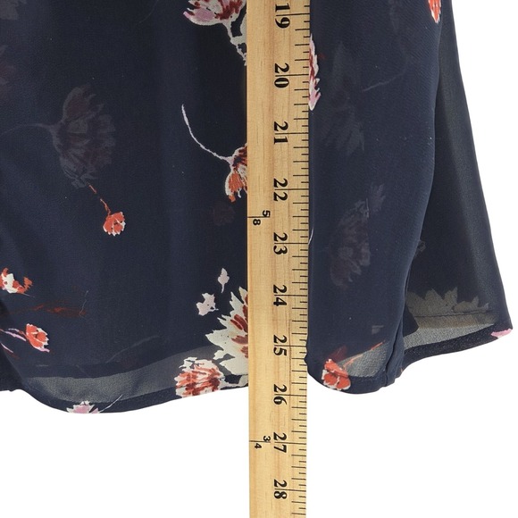 Torrid Floral Print Sheer Blouse Button Front V-Neck Women's Size 1 Navy Blue - Picture 4 of 6